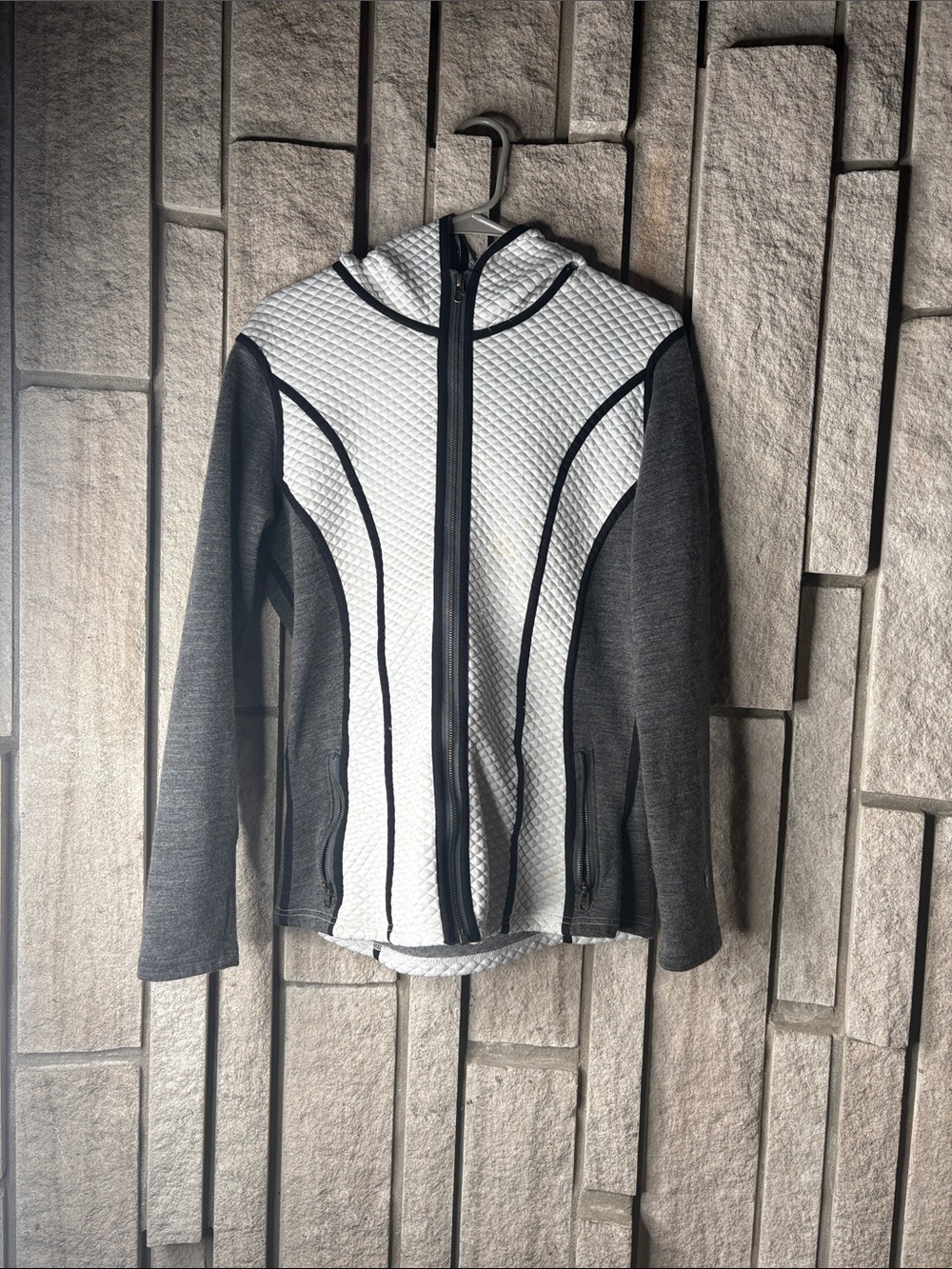 Kuhl White and Gray Quilted Zip Hoodie
